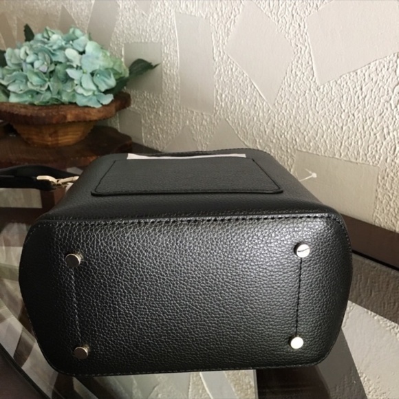 Kate Spade Eva Small Bucket NWT - Picture 6 of 16